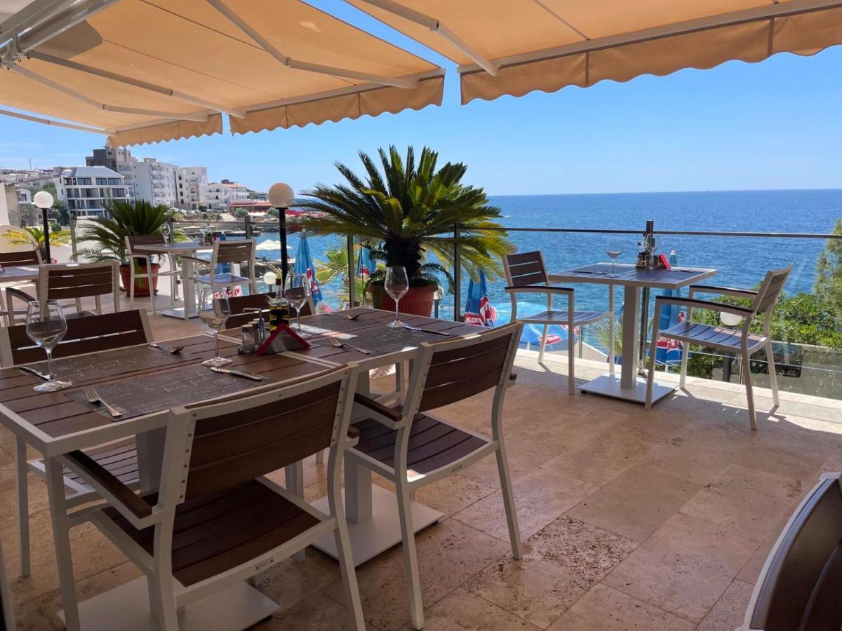 Apartments & Rooms Elite Dobra Voda Bagian luar foto
