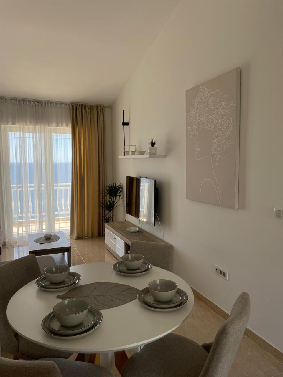 Apartments & Rooms Elite Dobra Voda Ruang foto